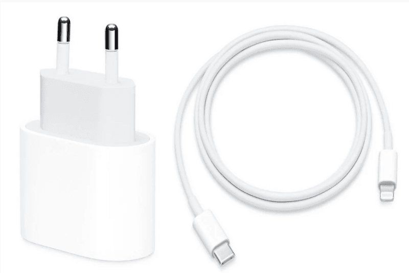 Kit 6 en 1 – Smartwatch + MagSafe + Écouteurs + Chargeur + Adaptateur + Base
