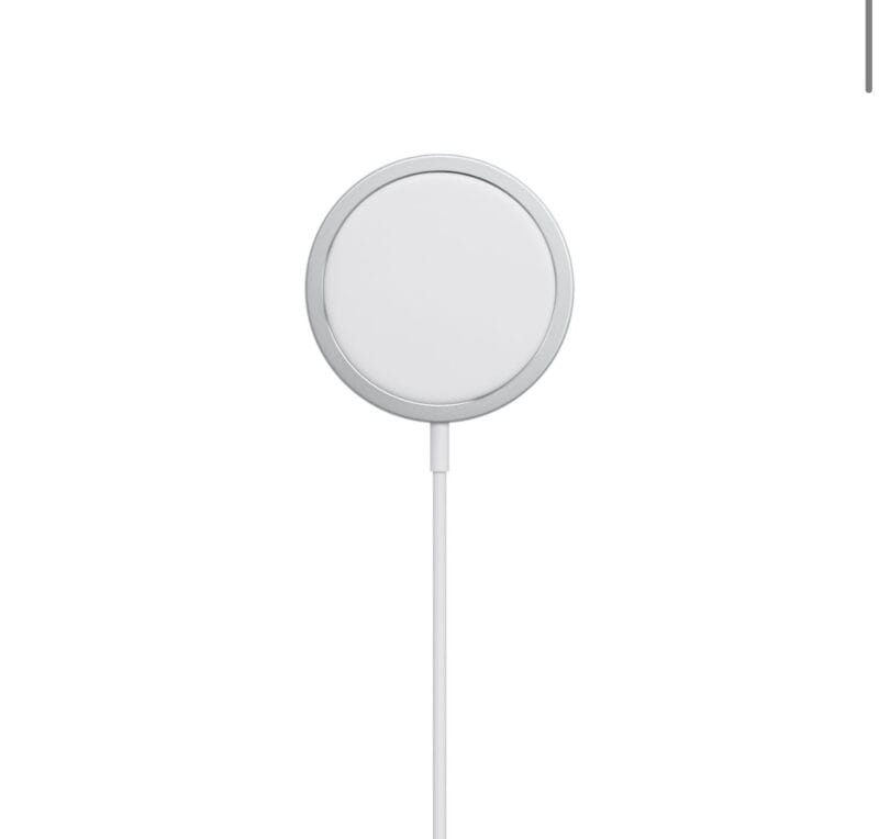 Kit 6 en 1 – Smartwatch + MagSafe + Écouteurs + Chargeur + Adaptateur + Base